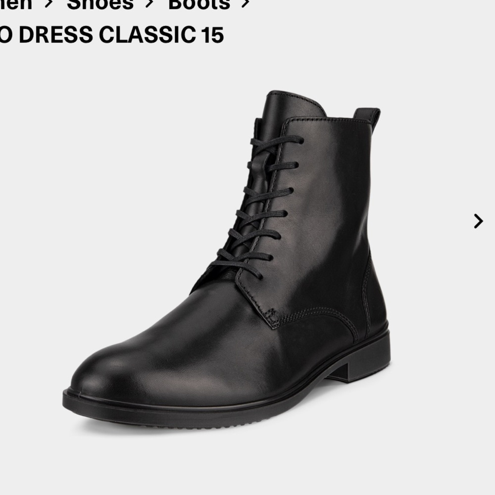 ECCO DRESS BOOT CLASSIC 15
Women's Leather Lace-Up Boot Black sz 38